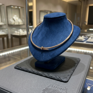 Gargantilla inspo cartier